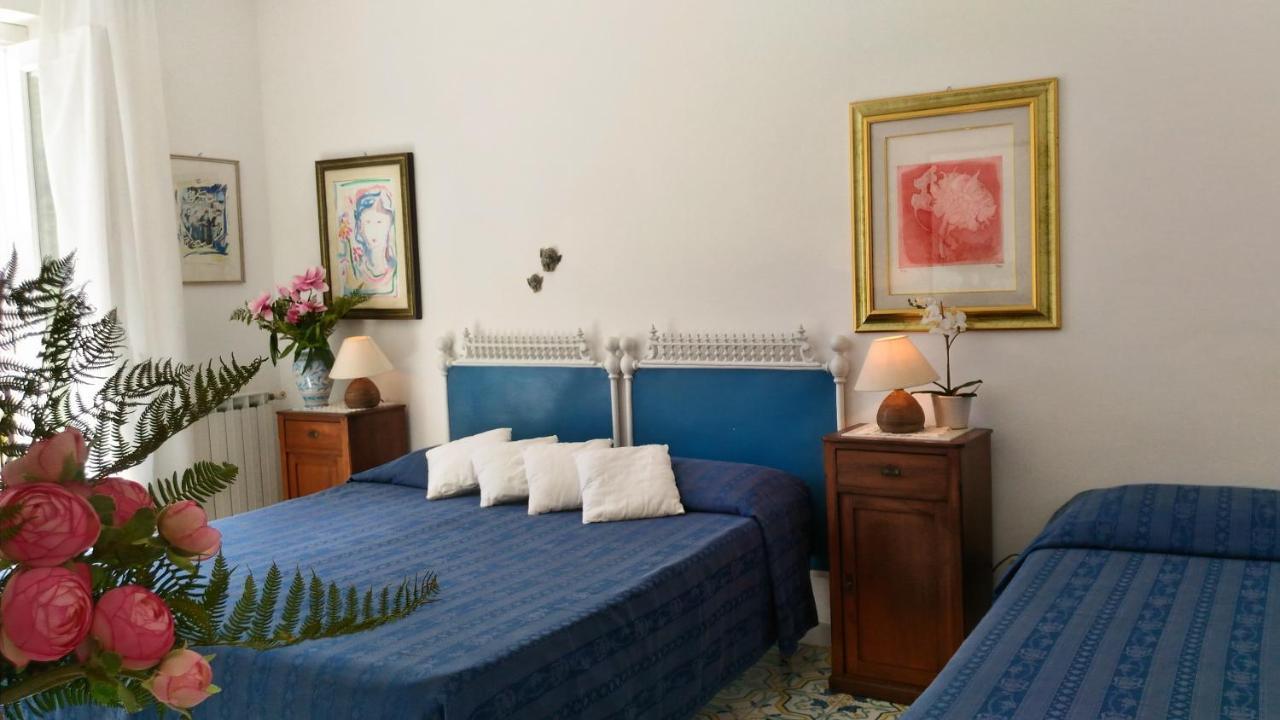 Villa Vista Mare Mela Lipari  Extérieur photo
