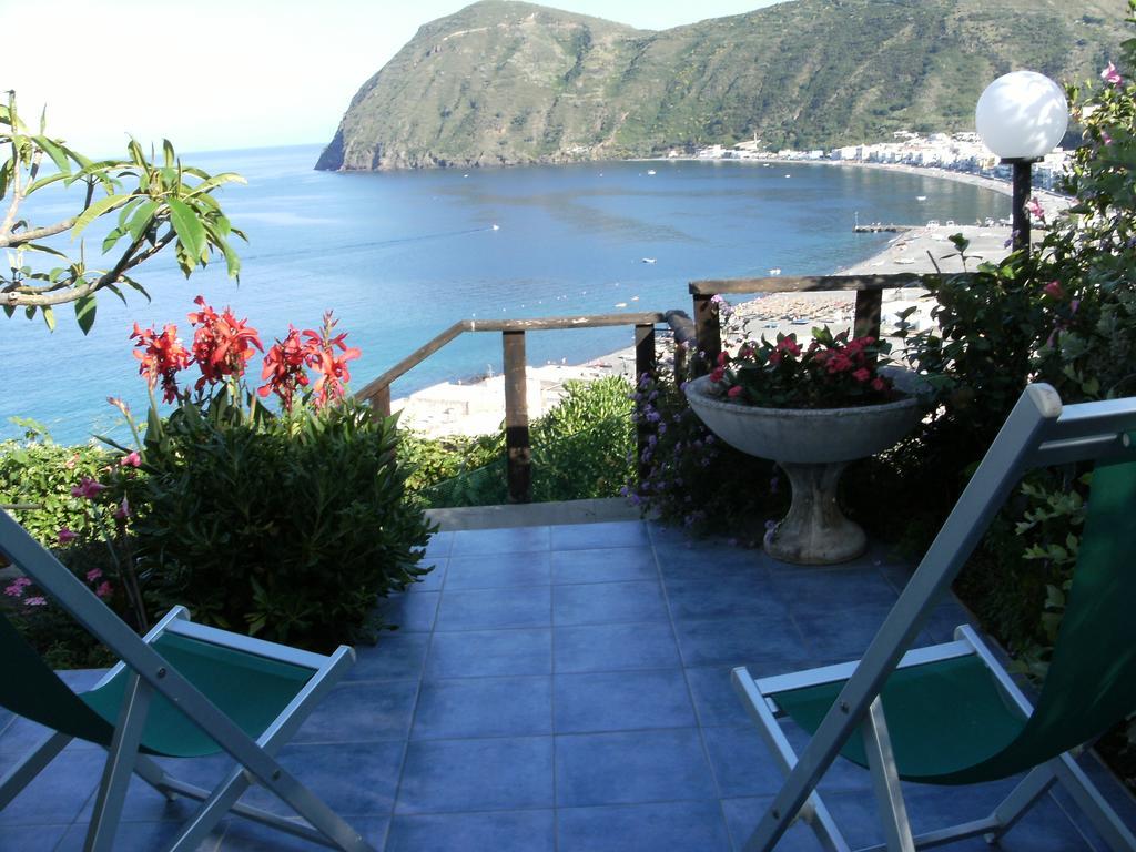 Villa Vista Mare Mela Lipari  Extérieur photo