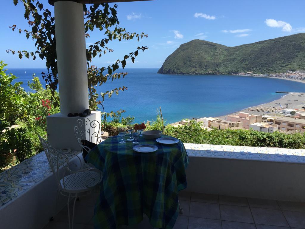 Villa Vista Mare Mela Lipari  Extérieur photo