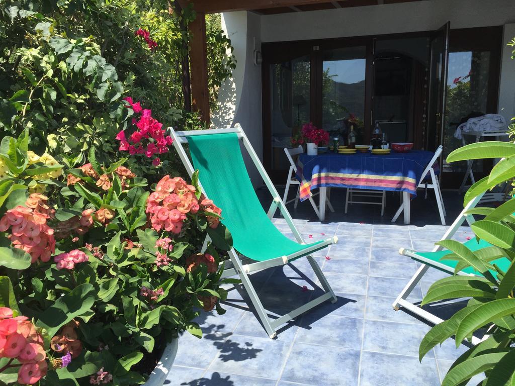Villa Vista Mare Mela Lipari  Extérieur photo