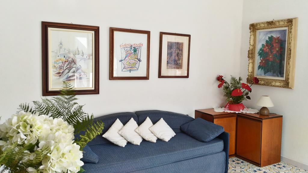 Villa Vista Mare Mela Lipari  Extérieur photo