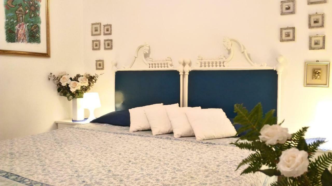 Villa Vista Mare Mela Lipari  Extérieur photo