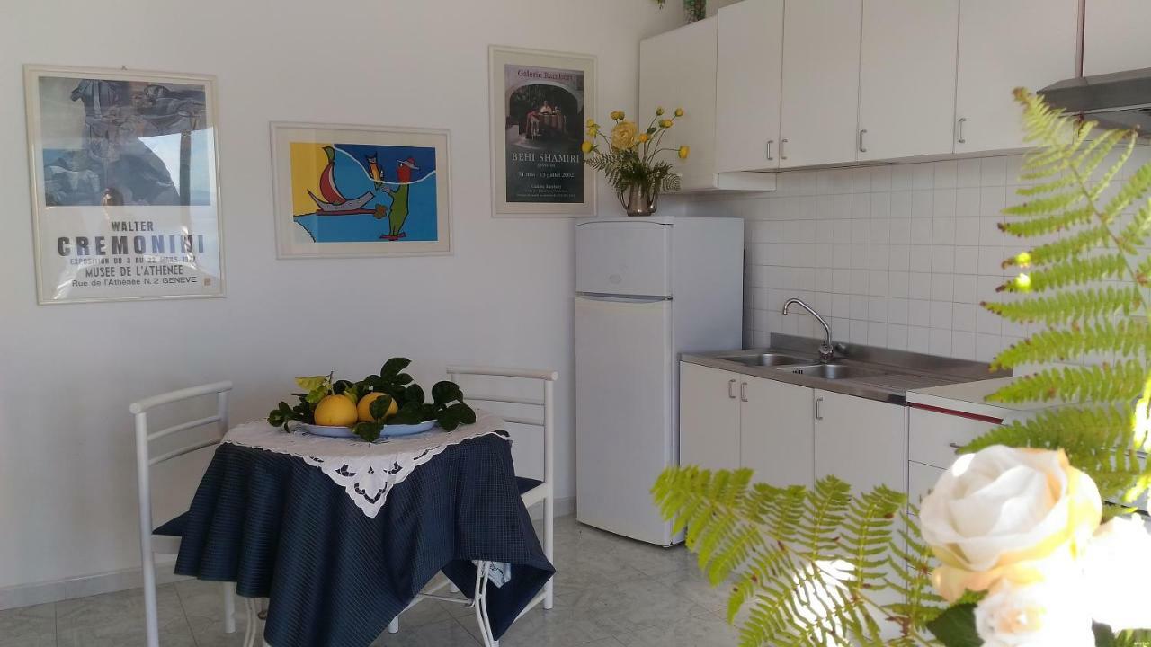 Villa Vista Mare Mela Lipari  Extérieur photo